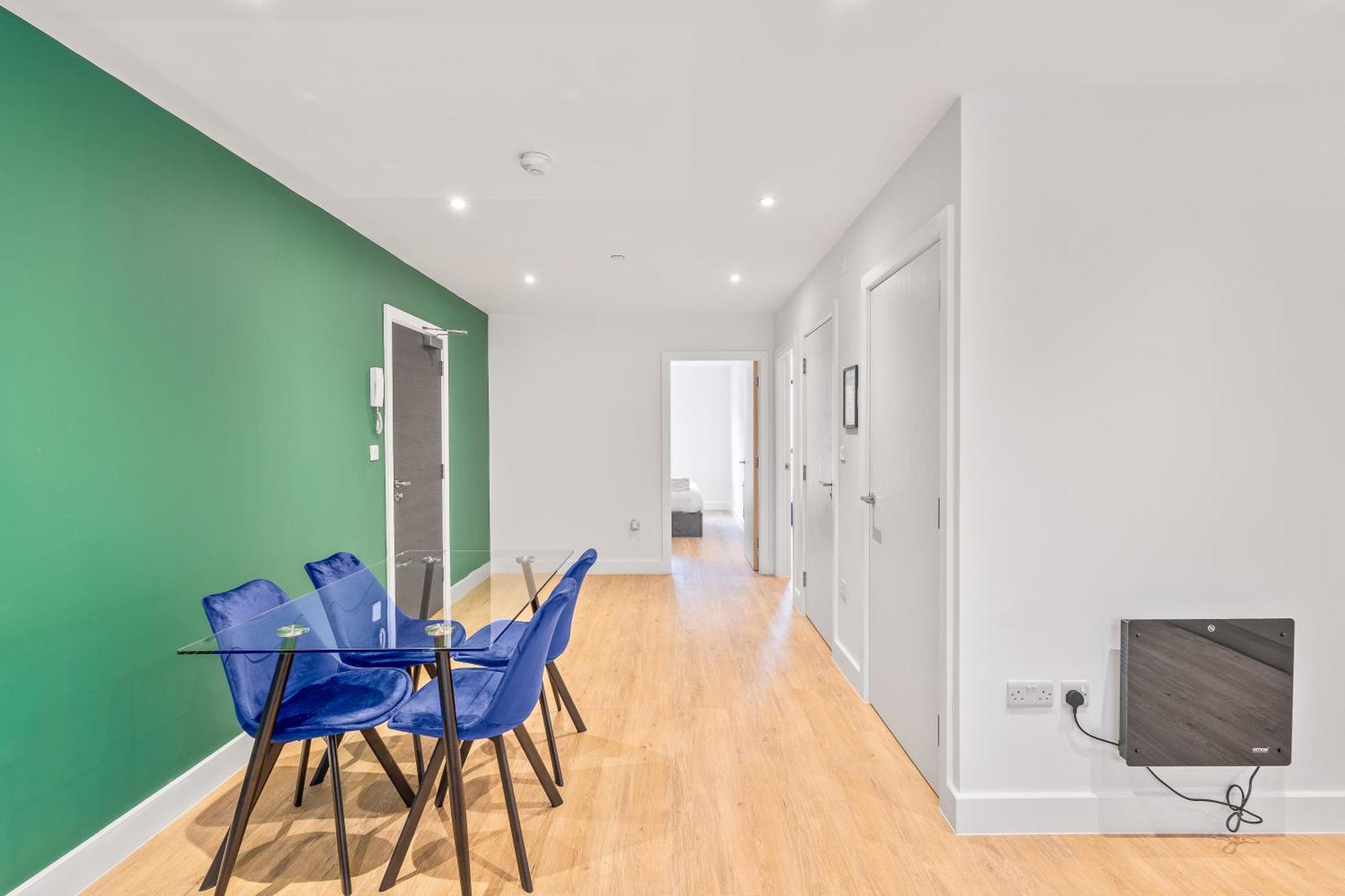 Apartment Nec Bhx Airport Hs2 World Birmingham